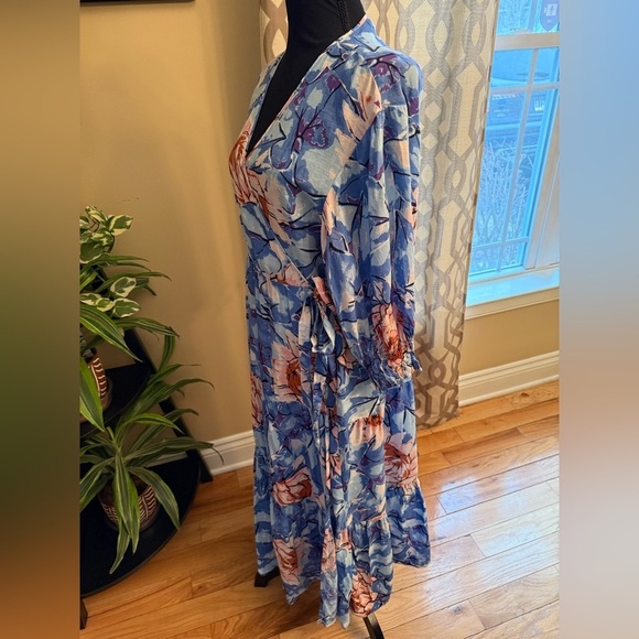 Urban Outfitters Giovanna Floral Wrap Midi Dress Printed Summer Smocked Womens S - Picture 5 of 14